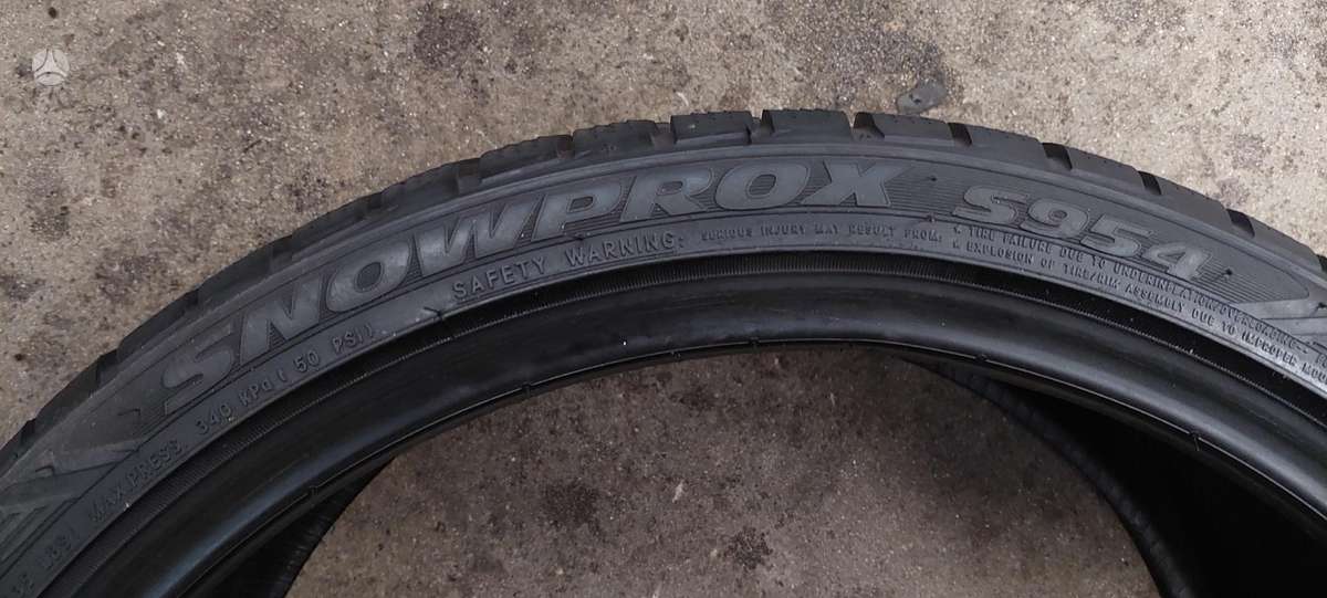 Toyo, зимние 225/35 R19