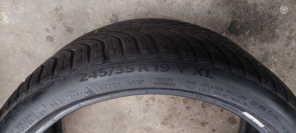 Continental, всесезонные 245/35 R19