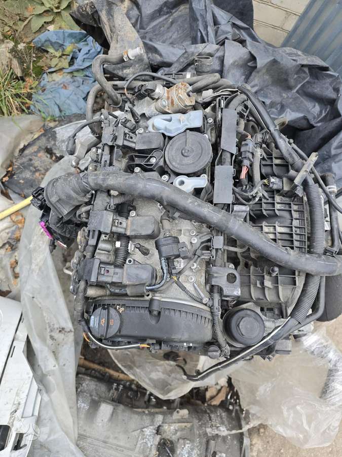 Audi Q5 engine parts