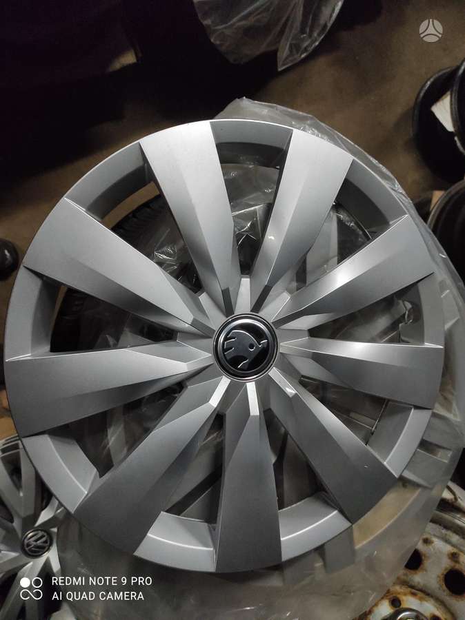 Skoda, wheel covers, R16