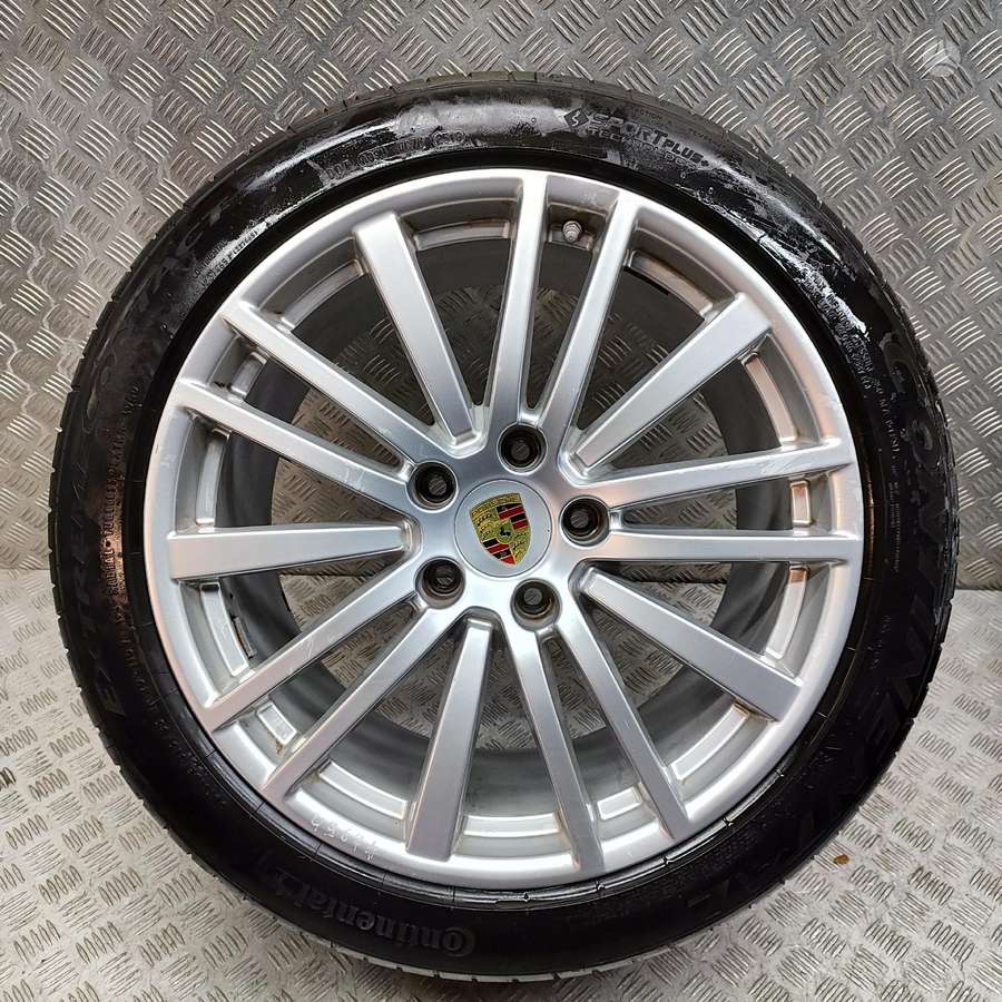Porsche Panamera, light alloy, R20