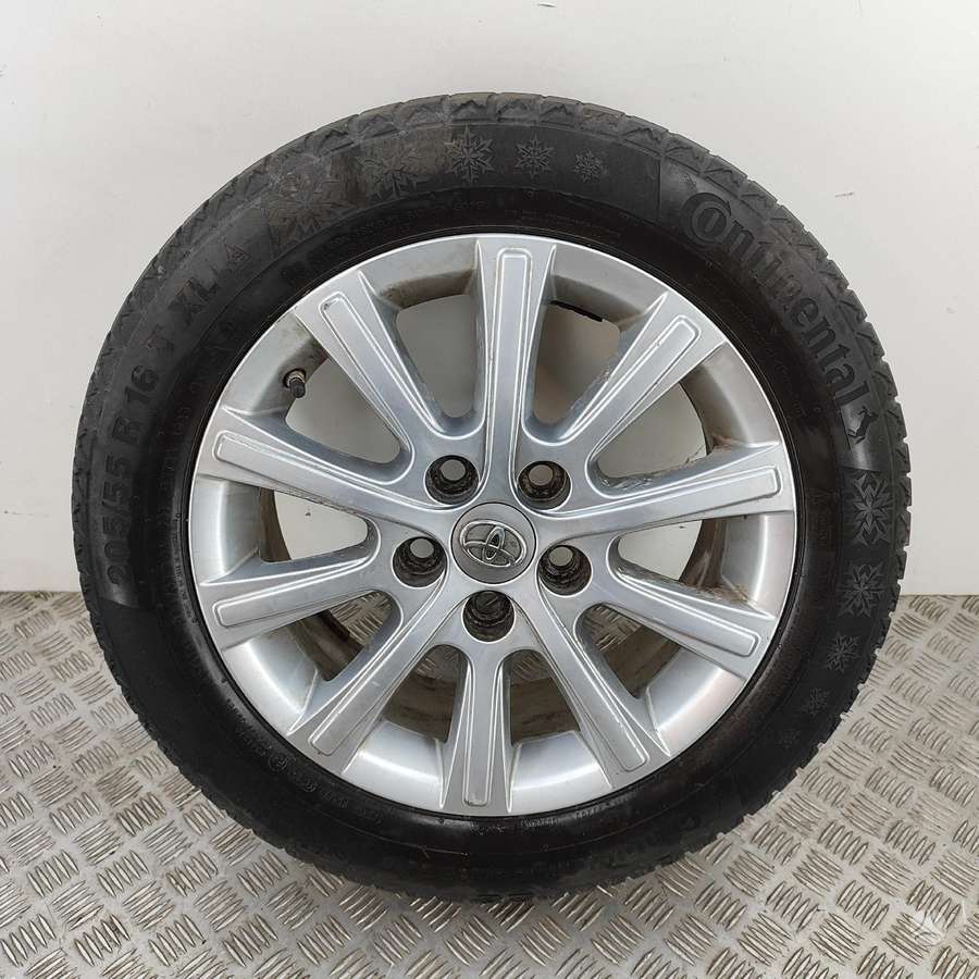 Toyota Auris, light alloy, R16
