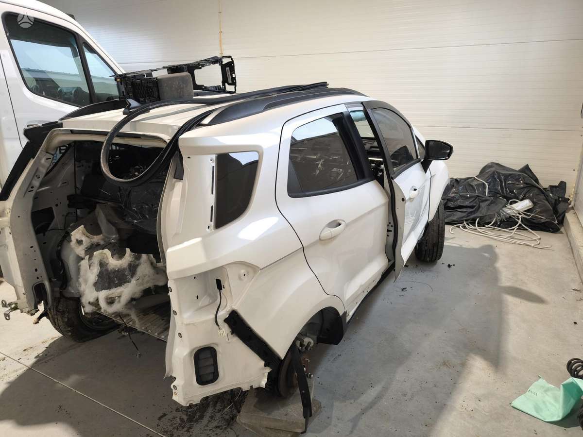 Ford EcoSport по частям. Usa