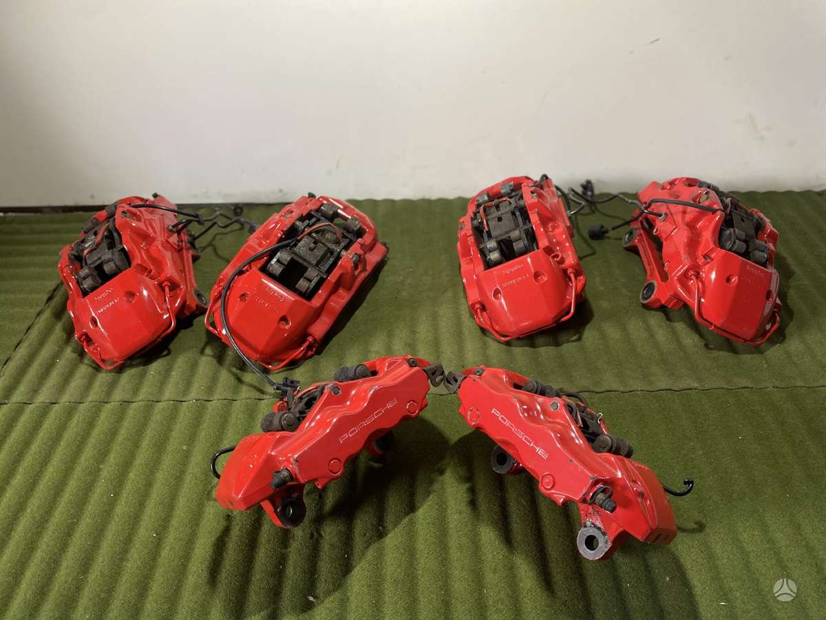Porsche Cayenne детали двигателя