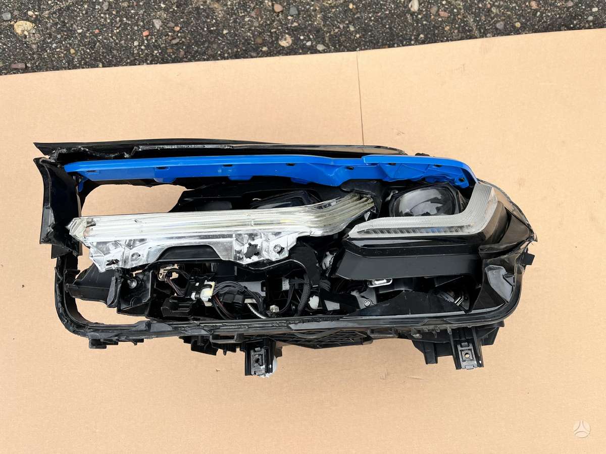 BMW 5 serija lights