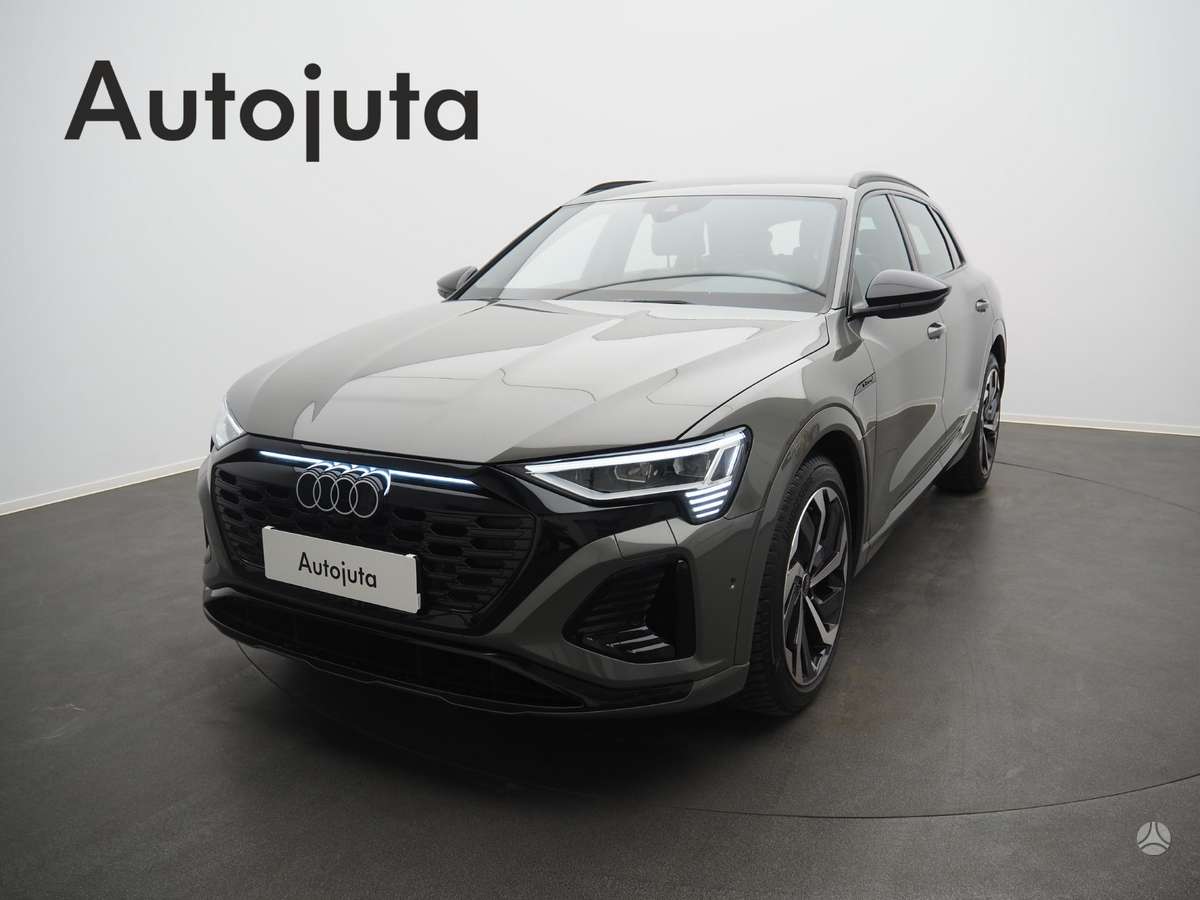 Audi Q8 e-tron, 95 kWh, off-road / crossover