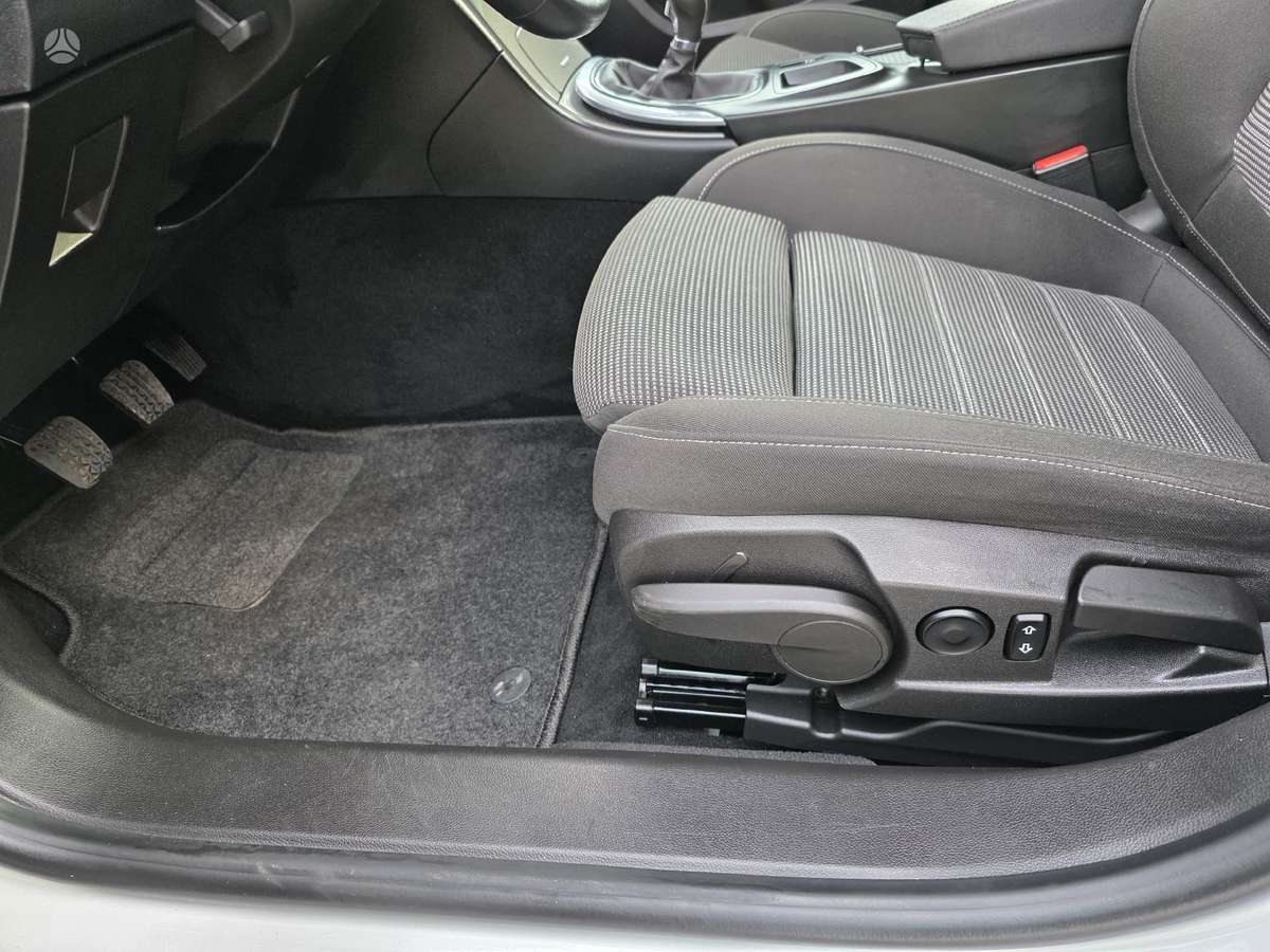Opel Insignia, 2.0 l., wagon