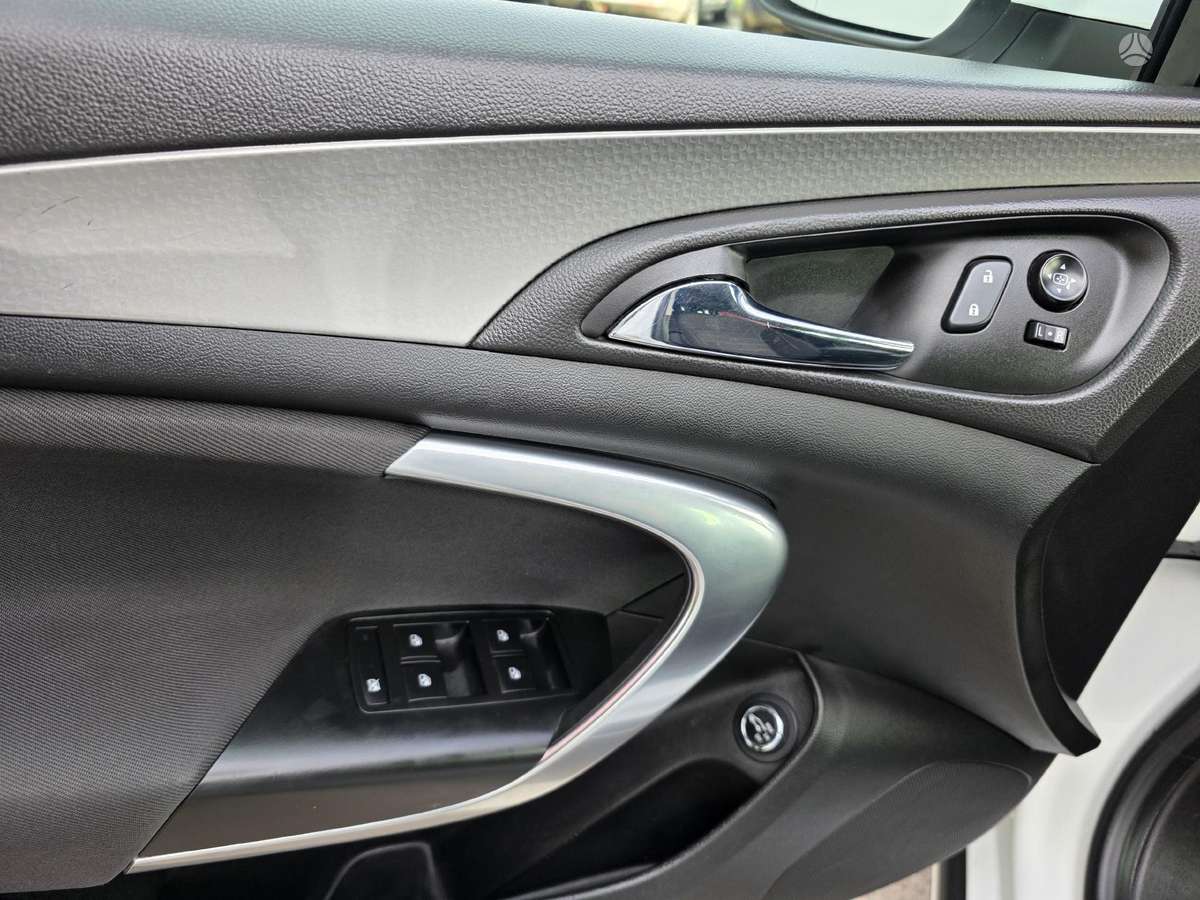 Opel Insignia, 2.0 l., wagon