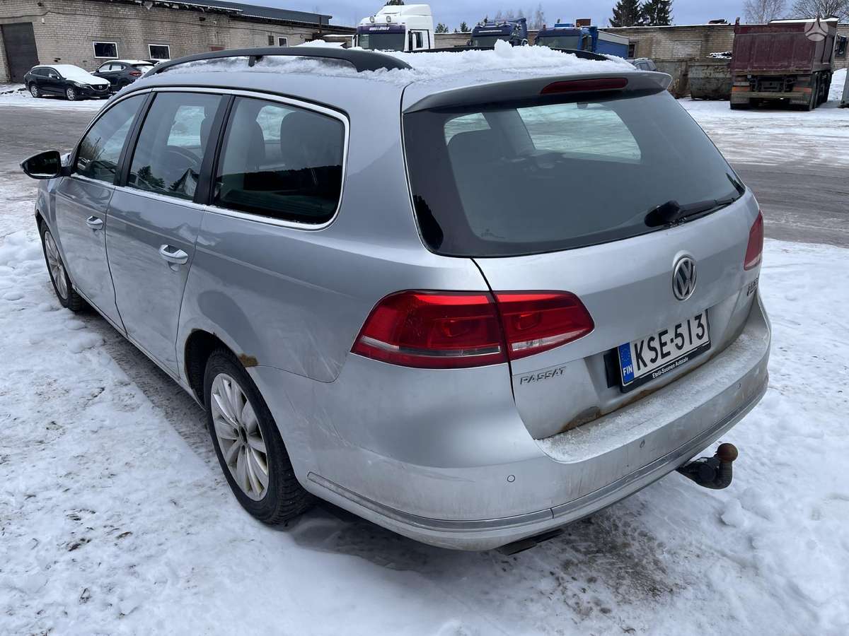 Volkswagen Passat dalimis