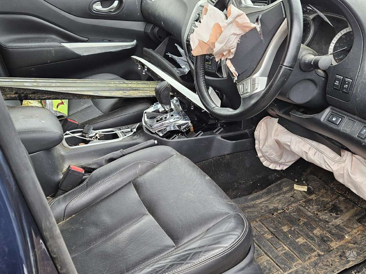 Nissan Navara Rida 35000
