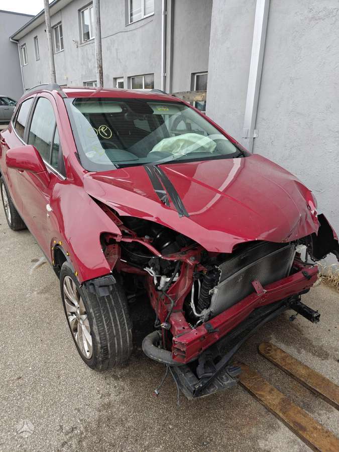 Opel Mokka Spalva d76 variklis b16dth