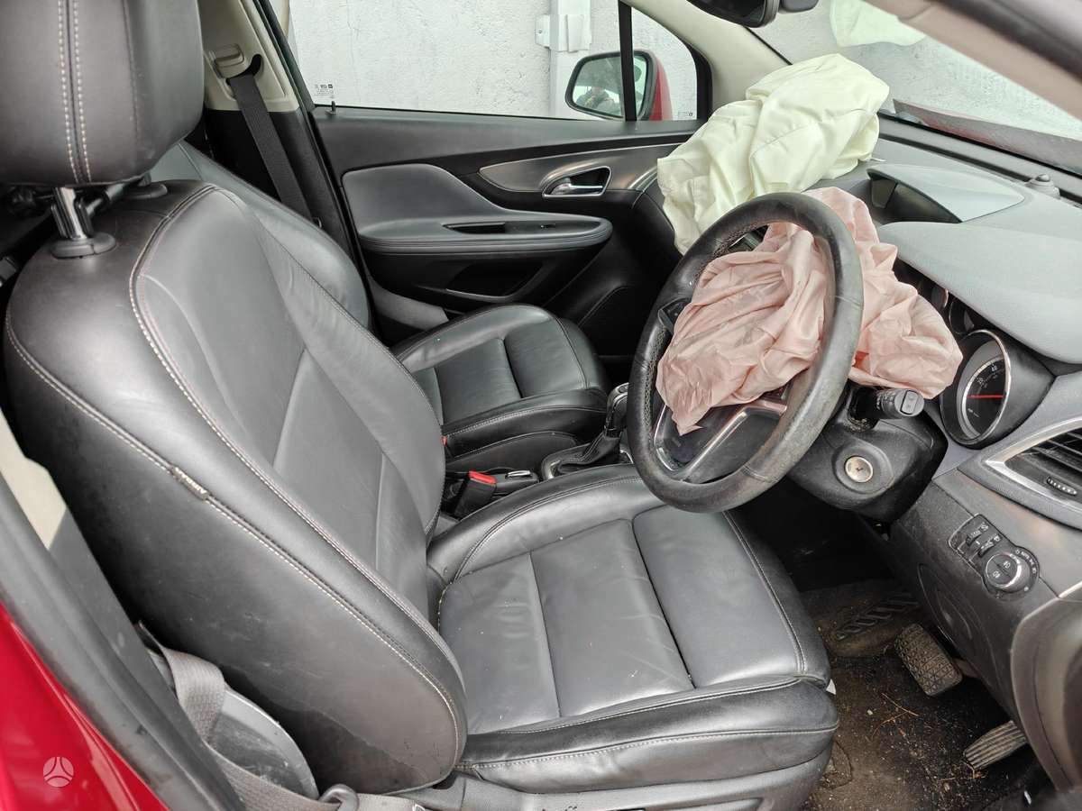 Opel Mokka Spalva d76 variklis b16dth