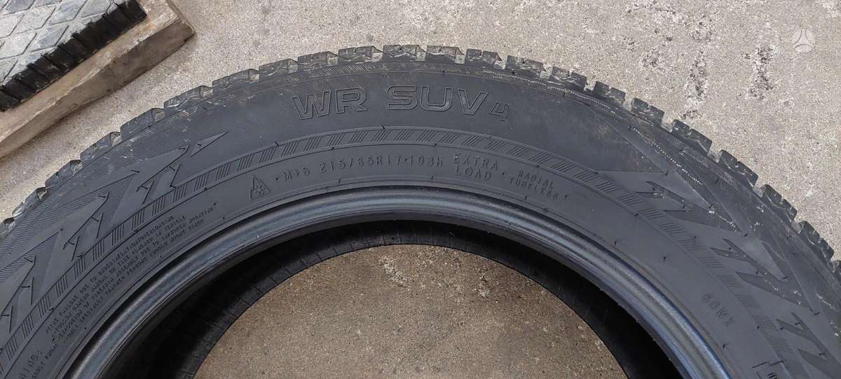 Nokian, winter 215/65 R17