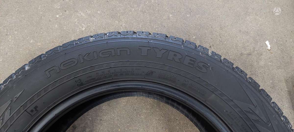 Nokian, winter 215/65 R17