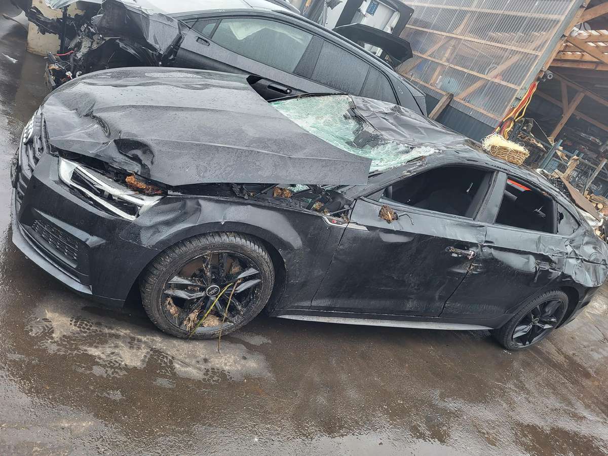 Audi A5 rezerves daļās