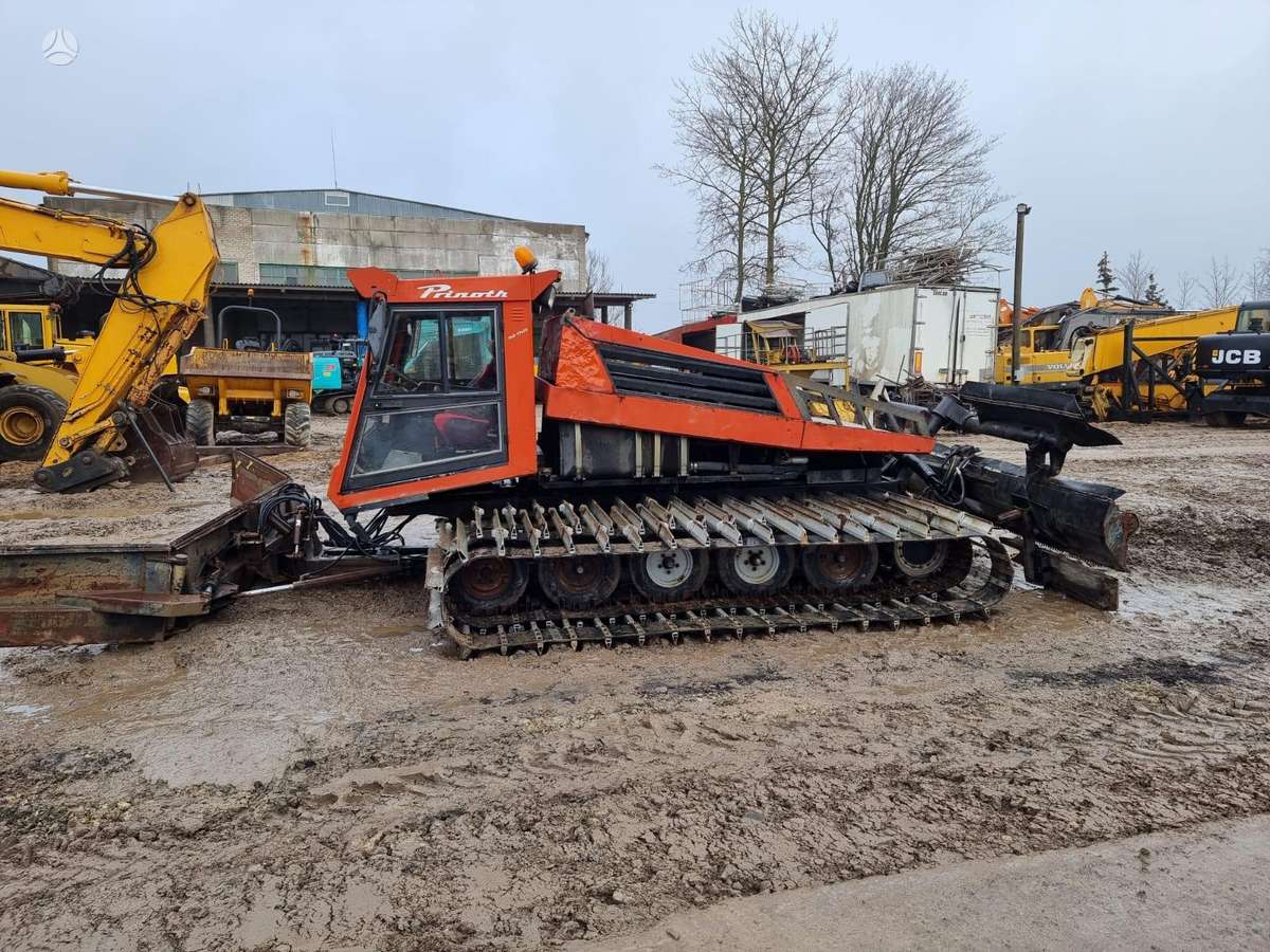 -Kita- PRINOTH BULLY, snow plows
