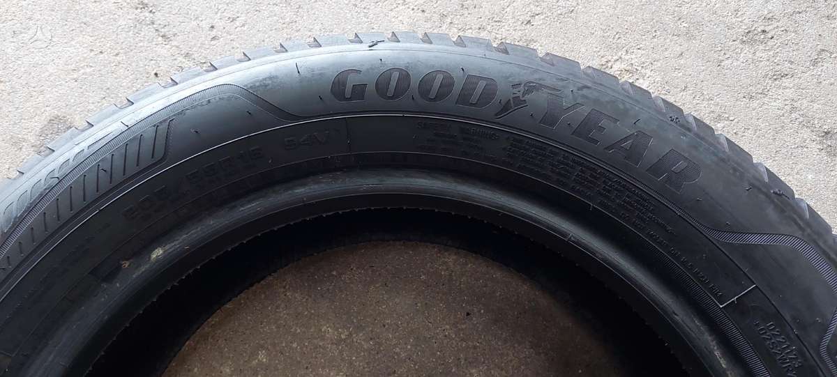 Goodyear, universalios 205/55 R16