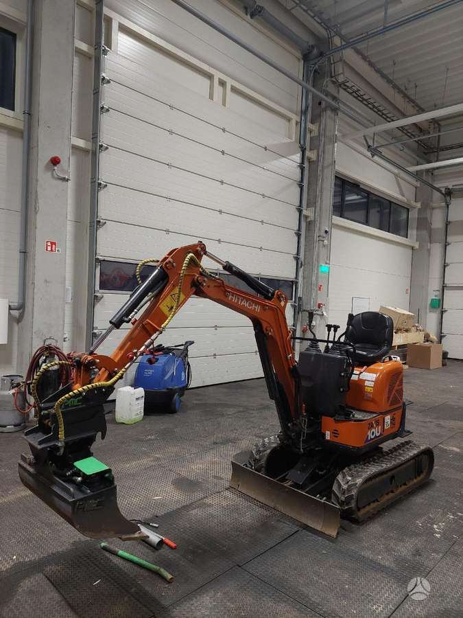 Hitachi ZX10U-6, мини-экскаваторы