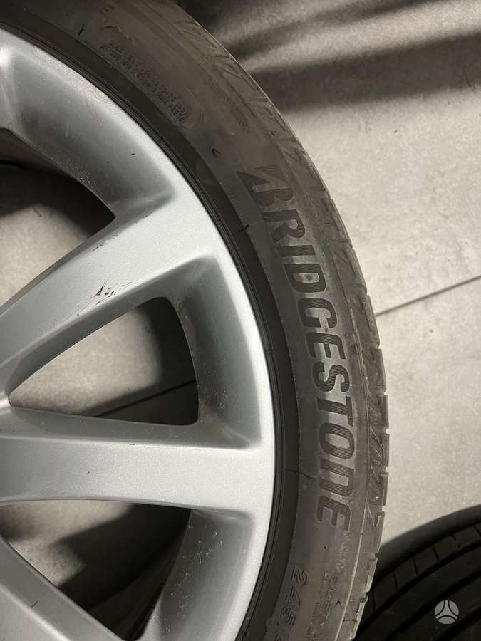 Audi, vieglmetāla, R18