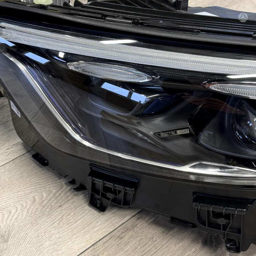 Mercedes-Benz GLC klasė lights