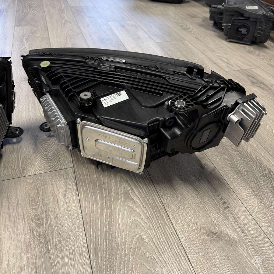 Mercedes-Benz GLC klasė lights