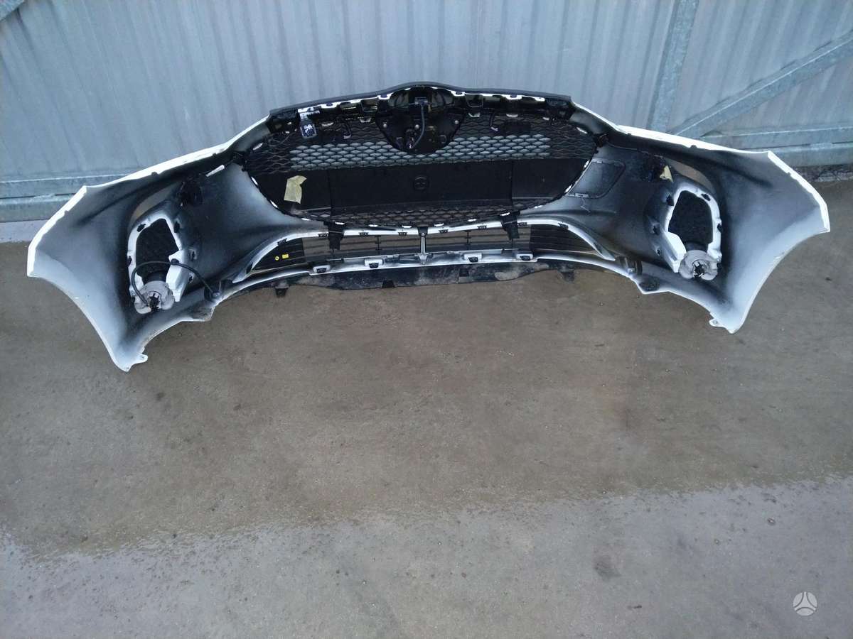 Mazda 2 body parts