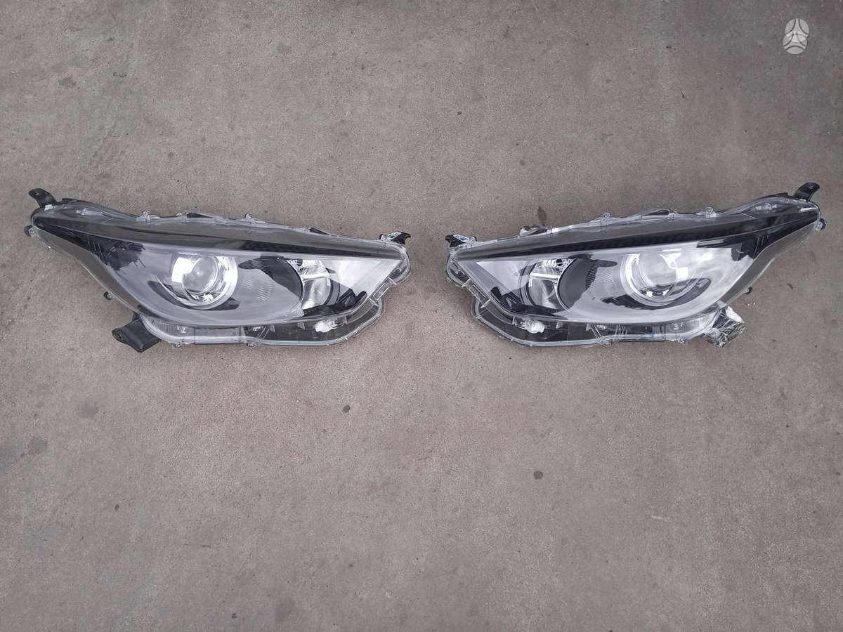 Mazda 2 virsbūves detaļas