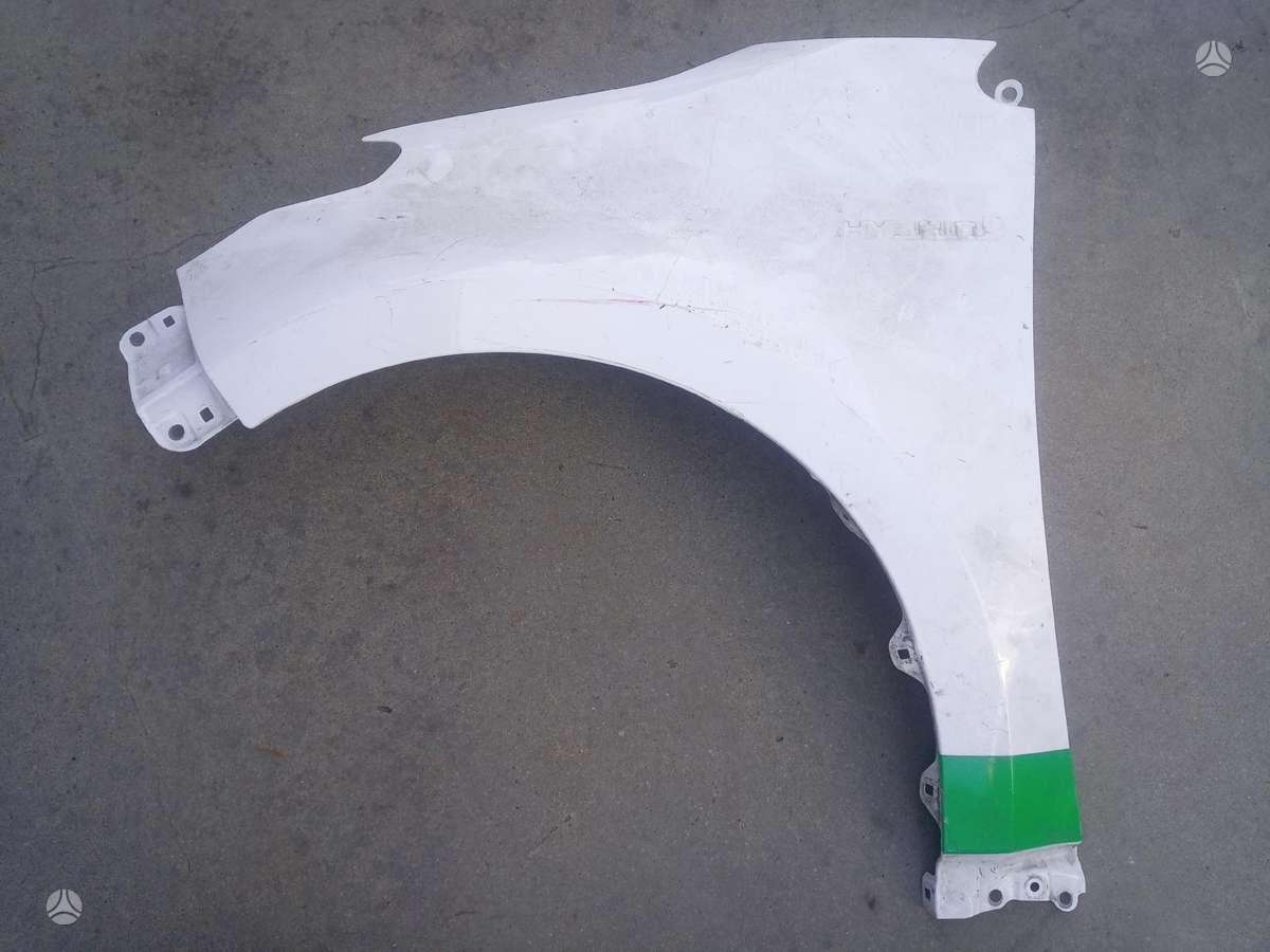 Mazda 2 детали кузова