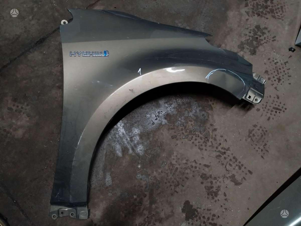 Mazda 2 virsbūves detaļas