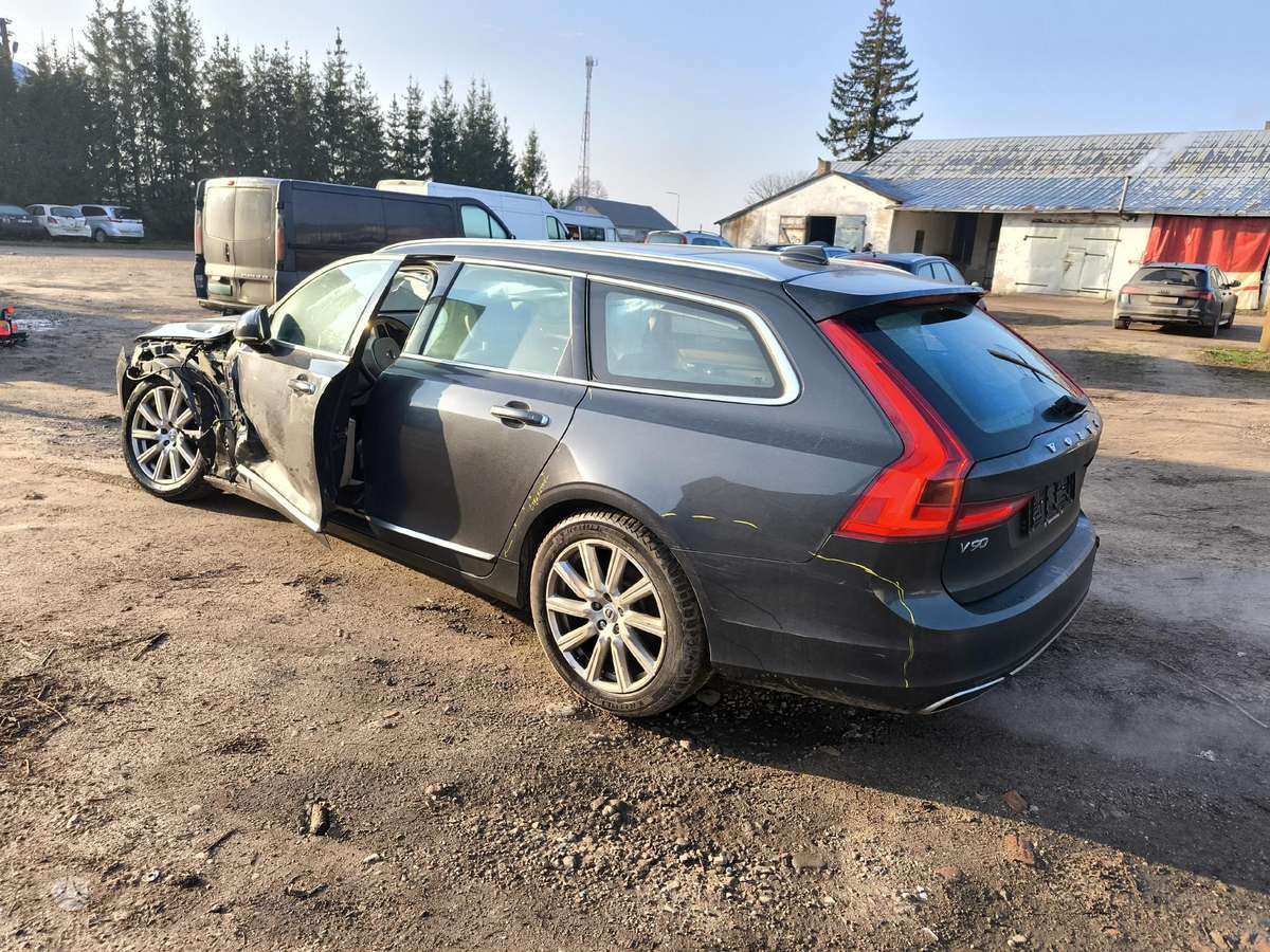 Volvo V90 по частям