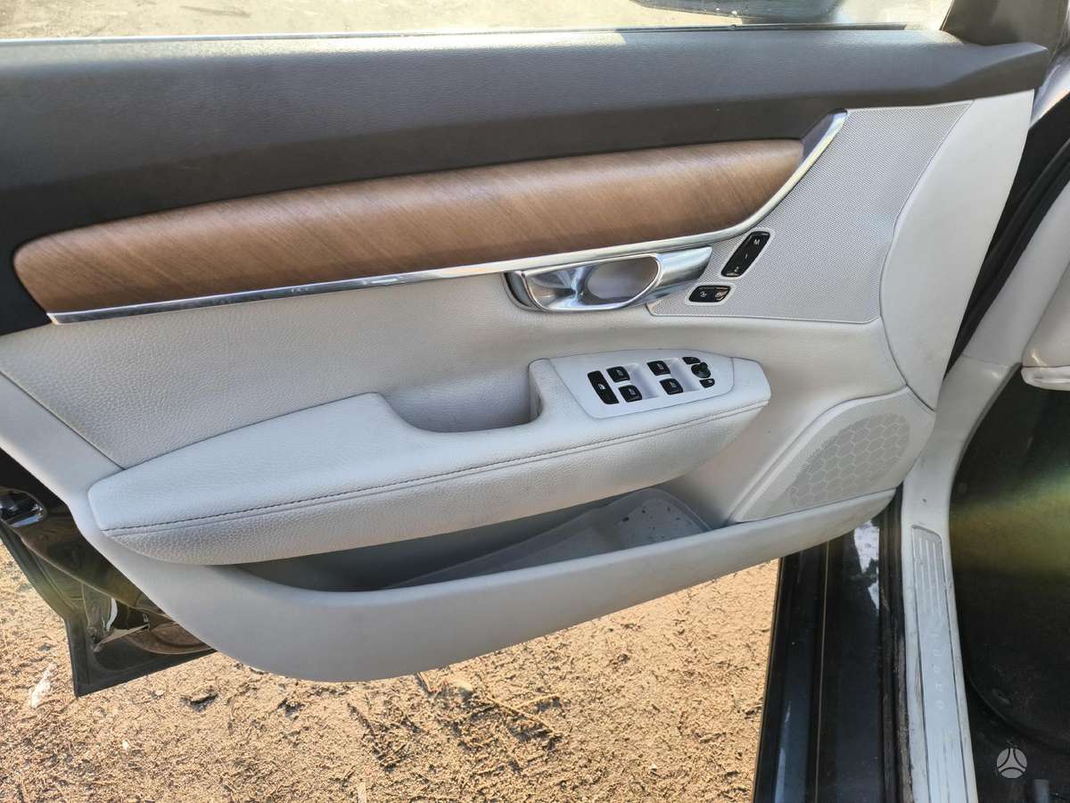 Volvo V90 rezerves daļās