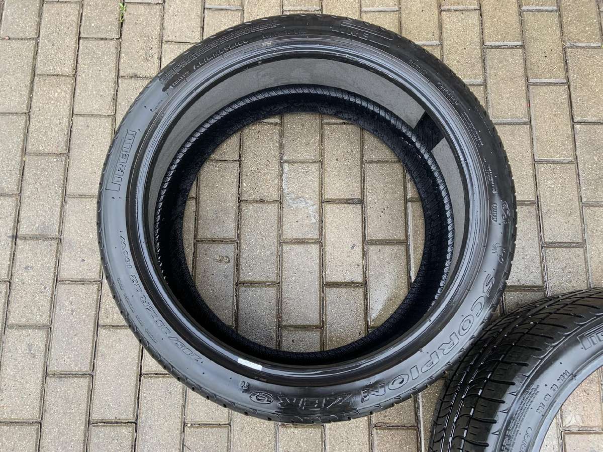 Pirelli Scorpion zero, universalios 285/35 R22