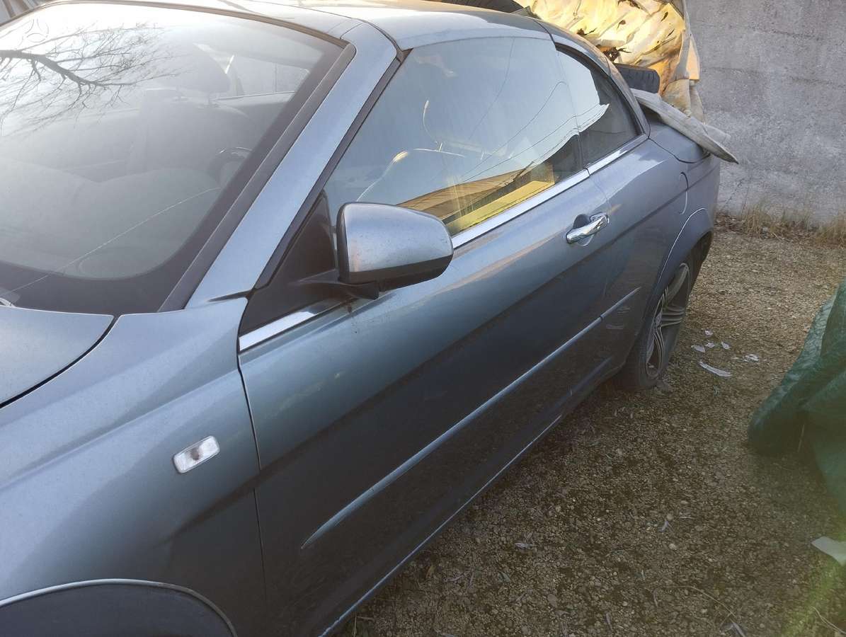 Chrysler Sebring for parts