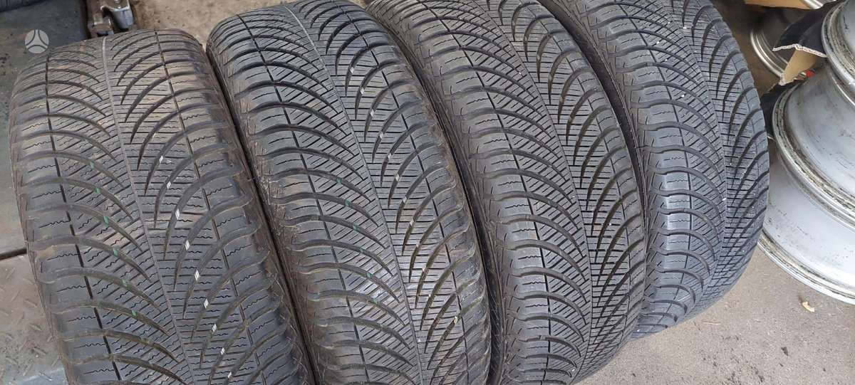 Goodyear, universalios 205/55 R16