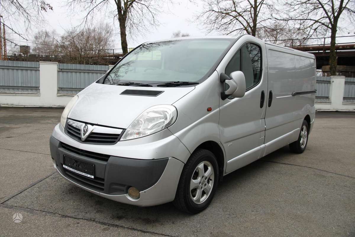 Opel Vivaro, preču