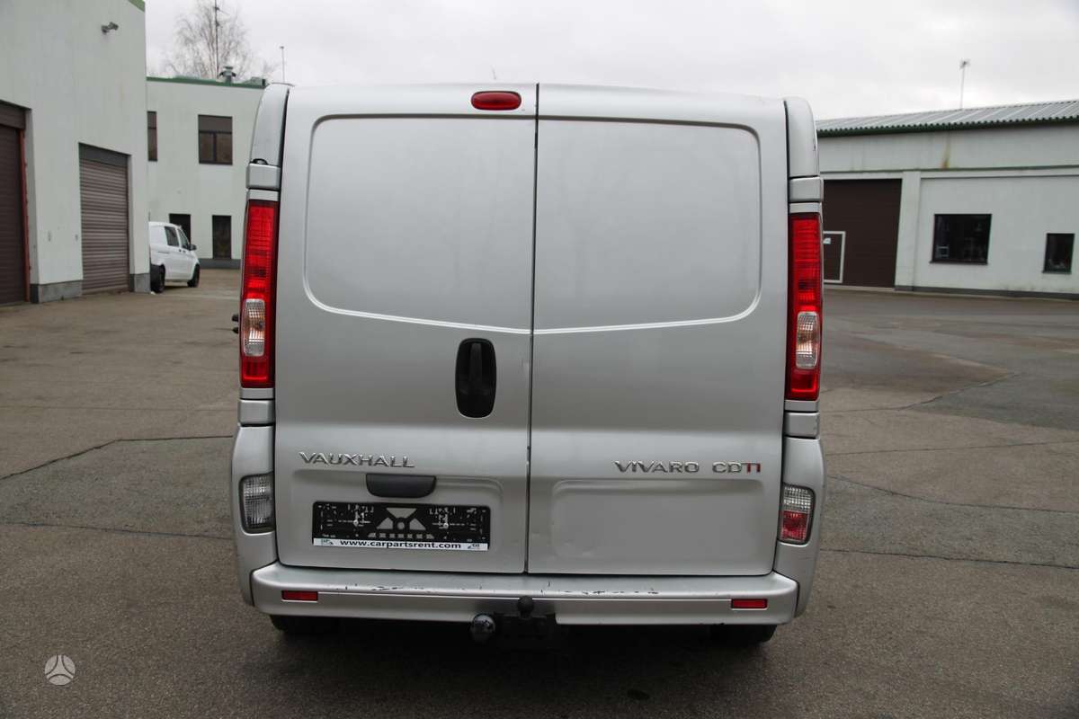 Opel Vivaro, preču