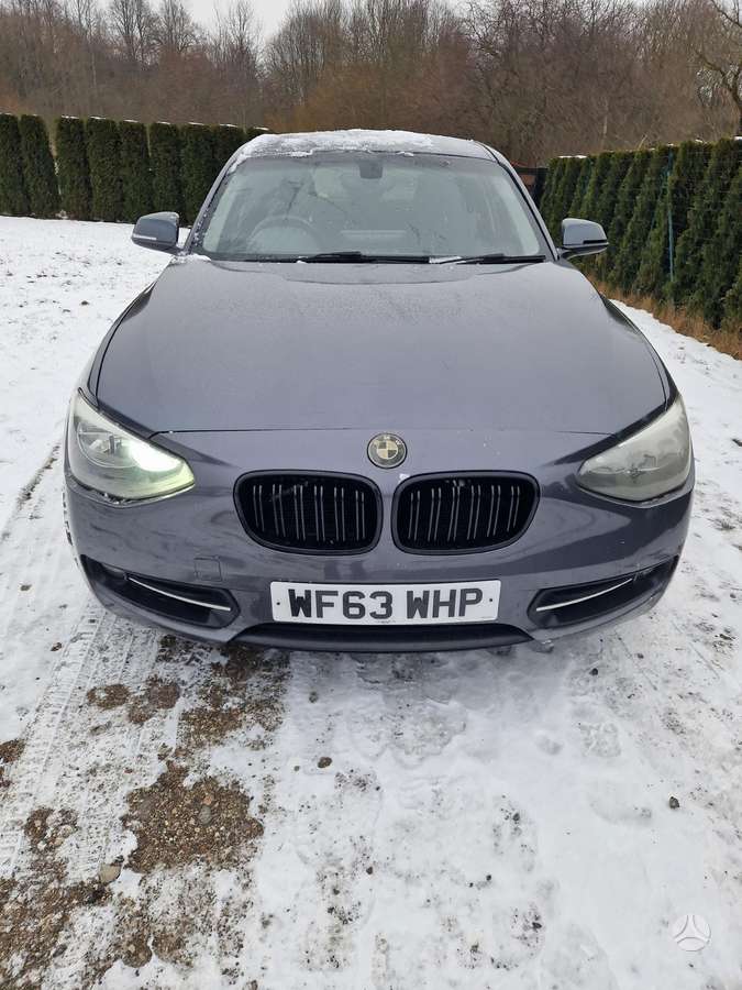 BMW 116 Dalimis