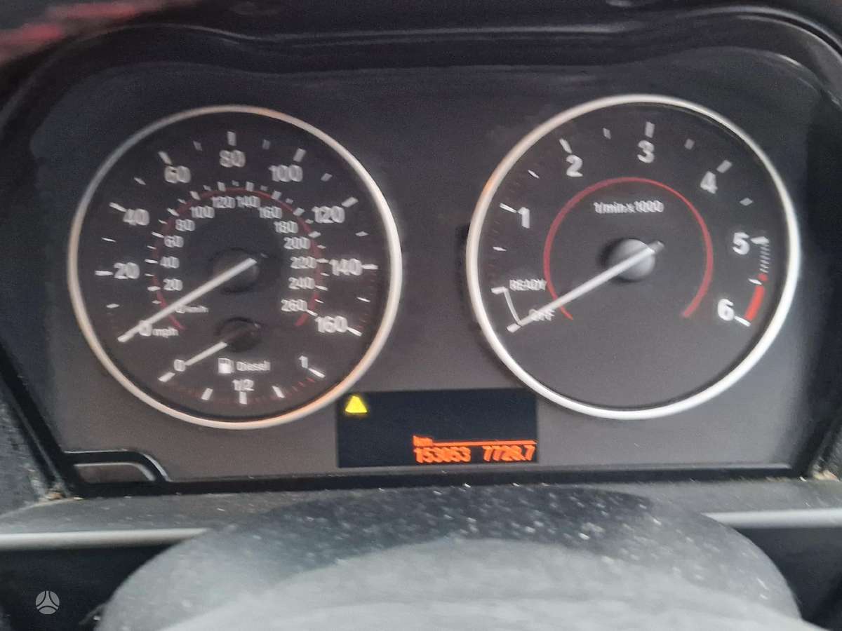 BMW 116 Dalimis