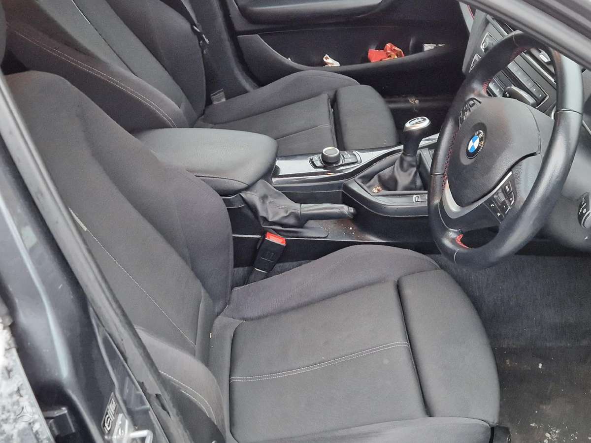 BMW 116 Dalimis
