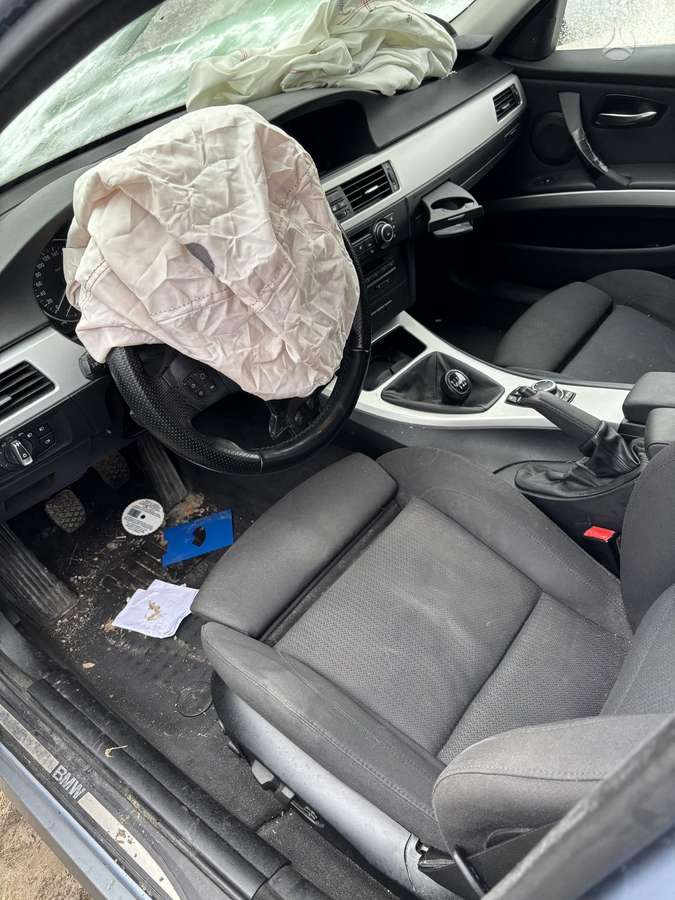 BMW 3 serija