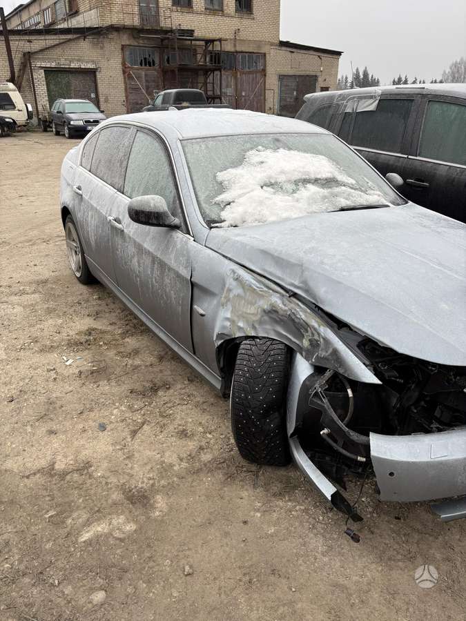 BMW 3 serija