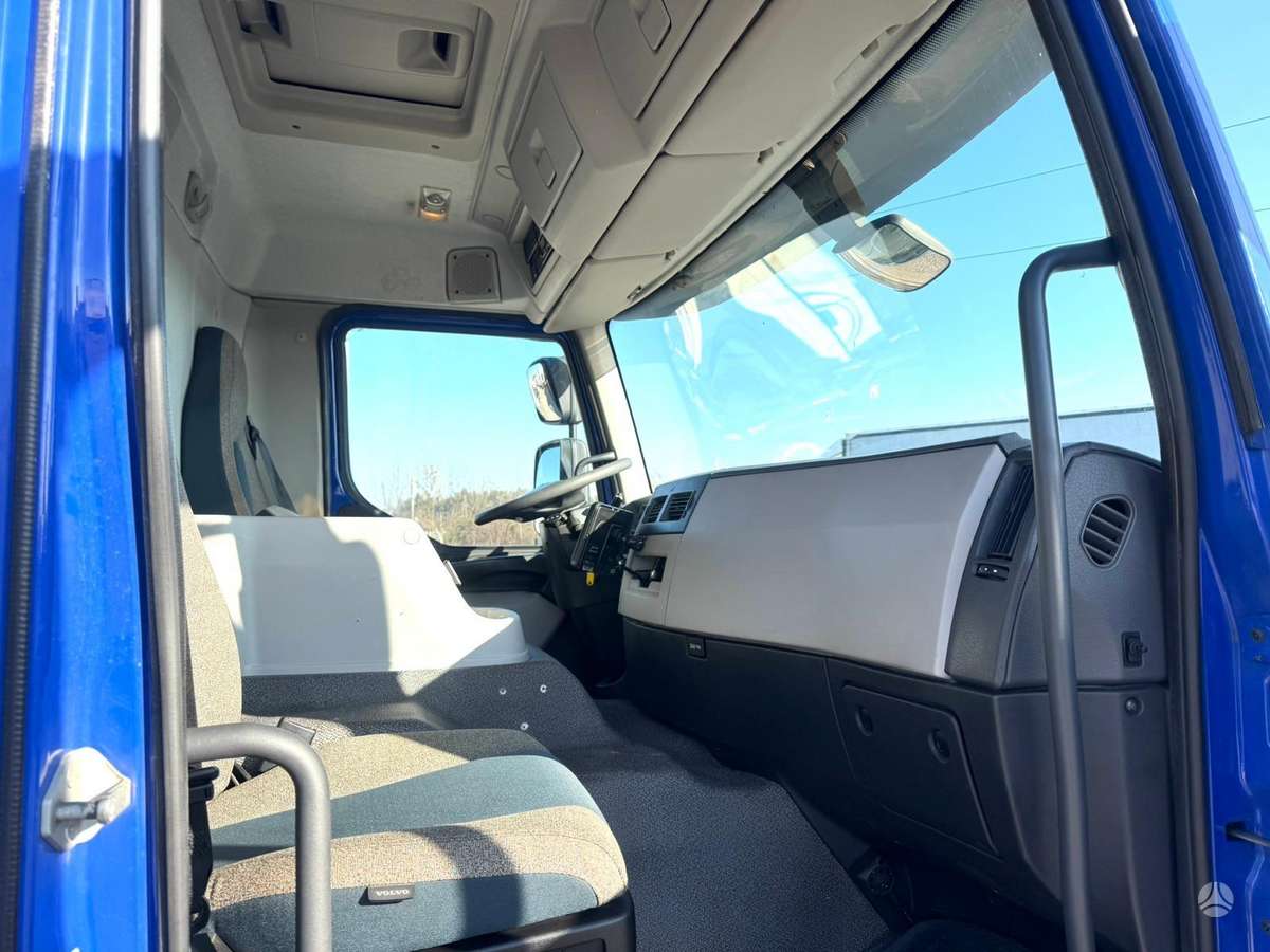 Volvo FE 320 27T Multitemp su Liftu, рефрижераторы