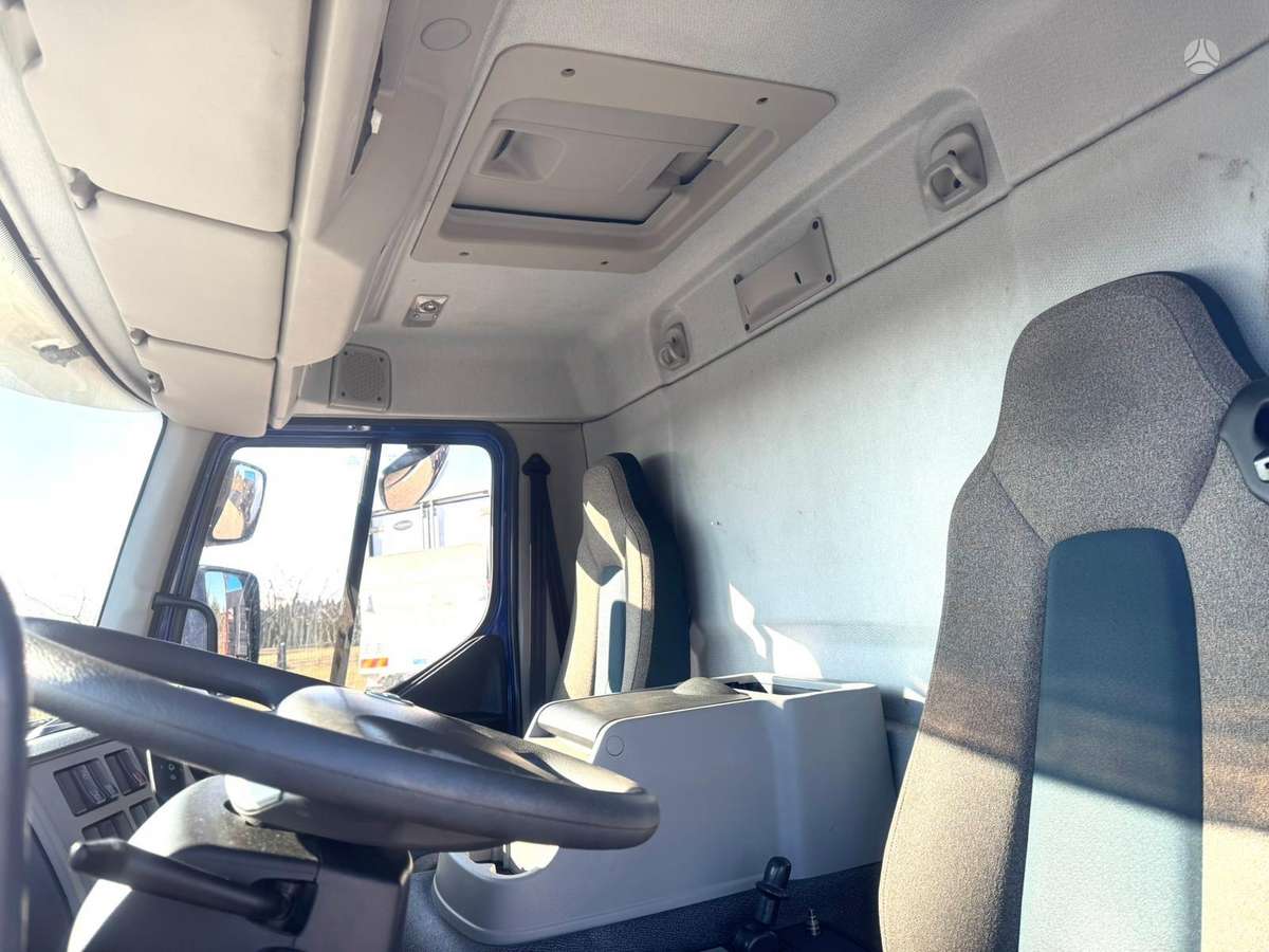 Volvo FE 320 27T Multitemp su Liftu, рефрижераторы