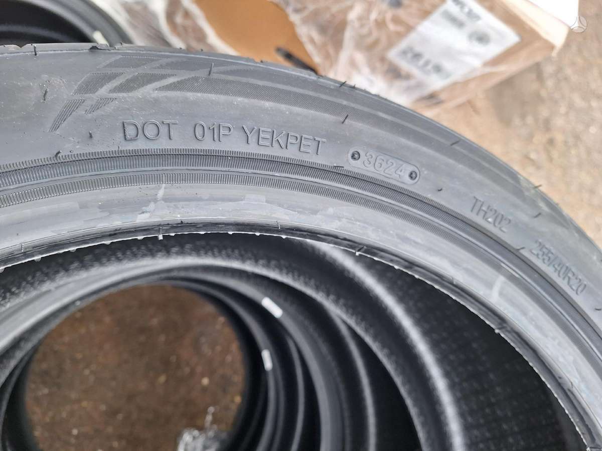 Triangle Effeksport, летние 255/40 R20