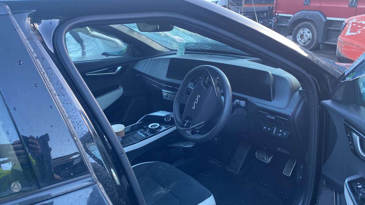 Kia EV6 rezerves daļās