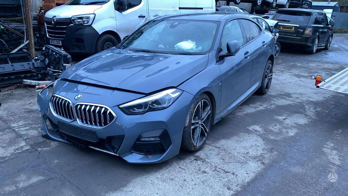 BMW 220 Gran Coupe  dalimis