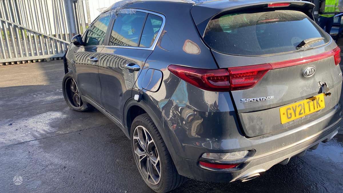 Kia Sportage for parts