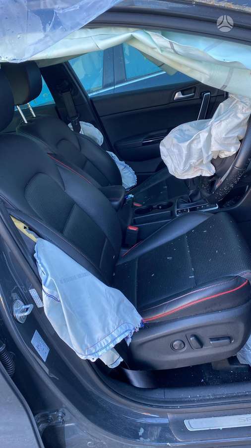 Kia Sportage for parts