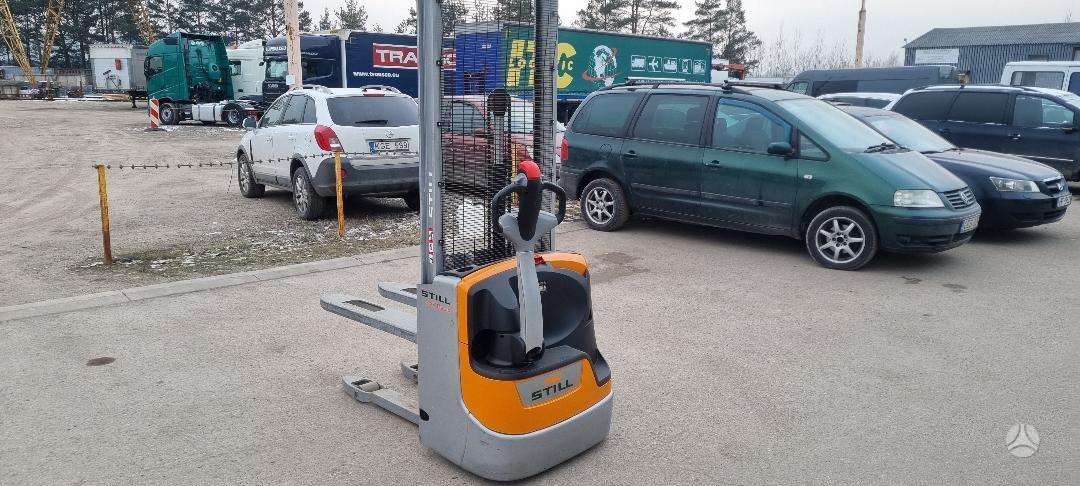 Still EXV 10 BASIC, pallet forks