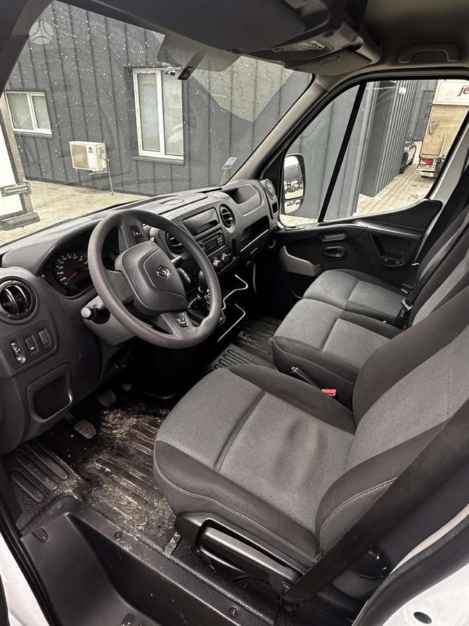 Renault Master, krovininis mikroautobusas